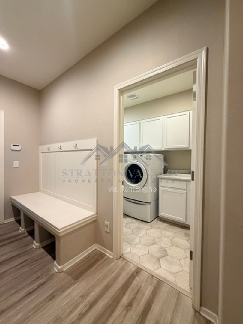 Gallery Image 57