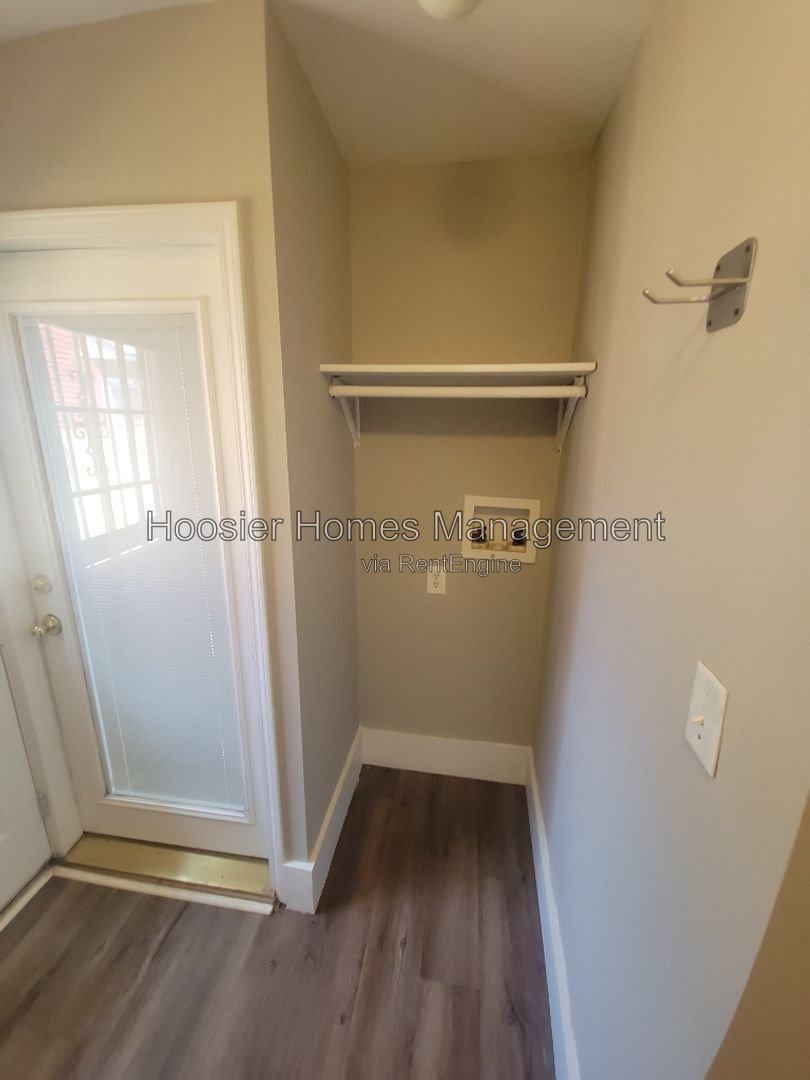Gallery Image 13