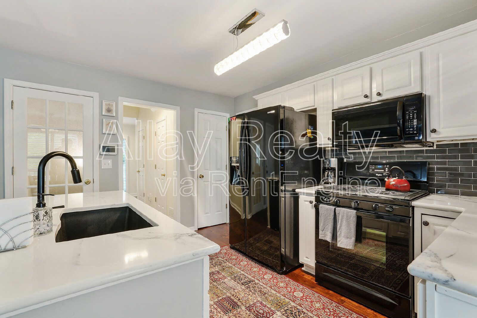 Gallery Image 14