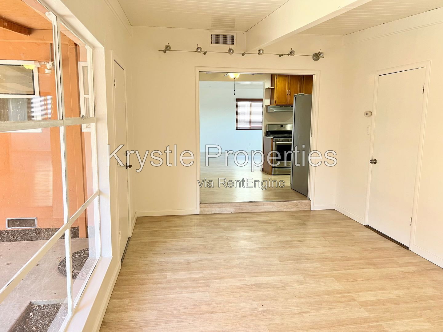 Gallery Image 11