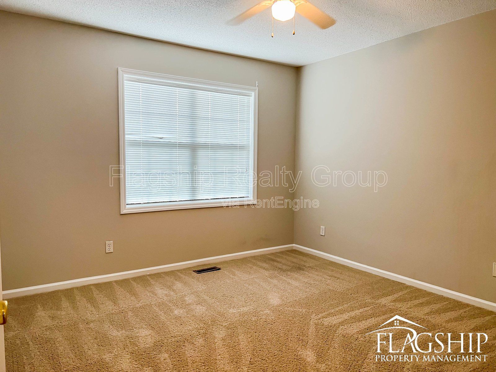 Gallery Image 19