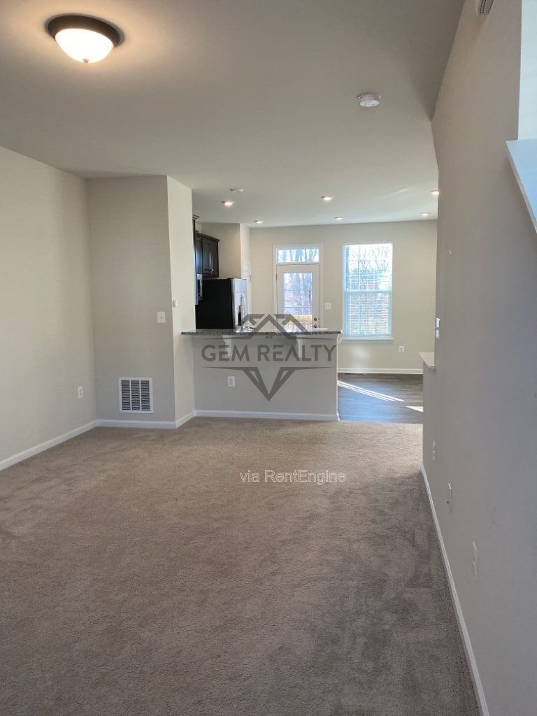 Gallery Image 27