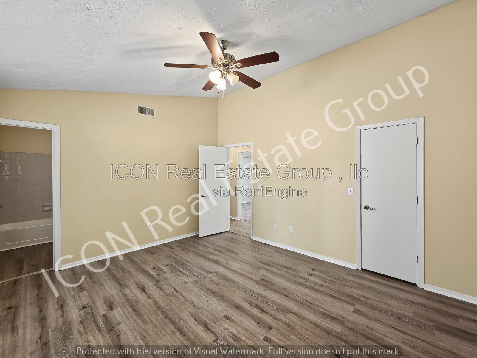 Gallery Image 19