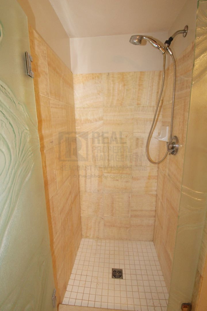 Gallery Image 22