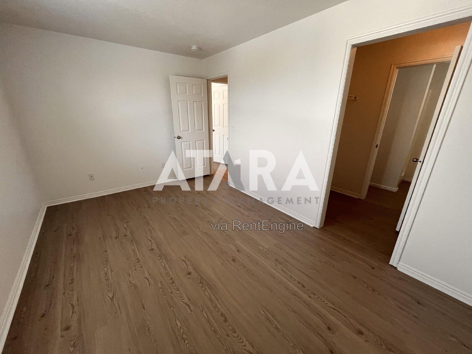 Gallery Image 18