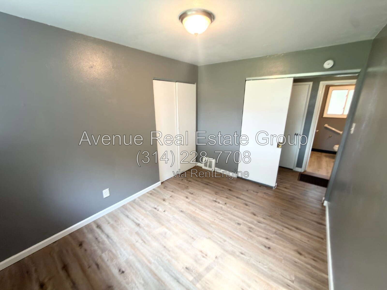 Gallery Image 14