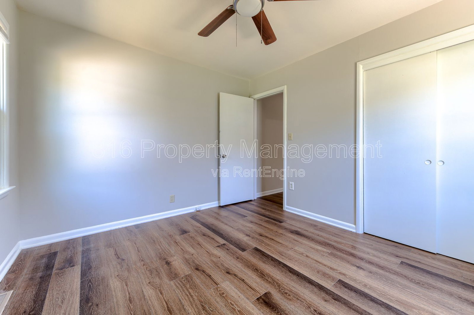Gallery Image 14