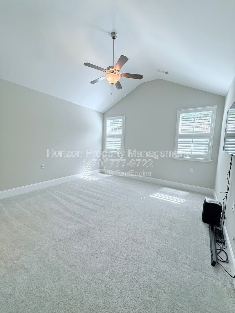 Gallery Image 14