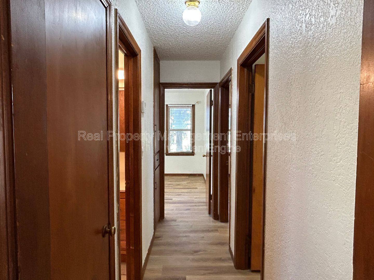 Gallery Image 18
