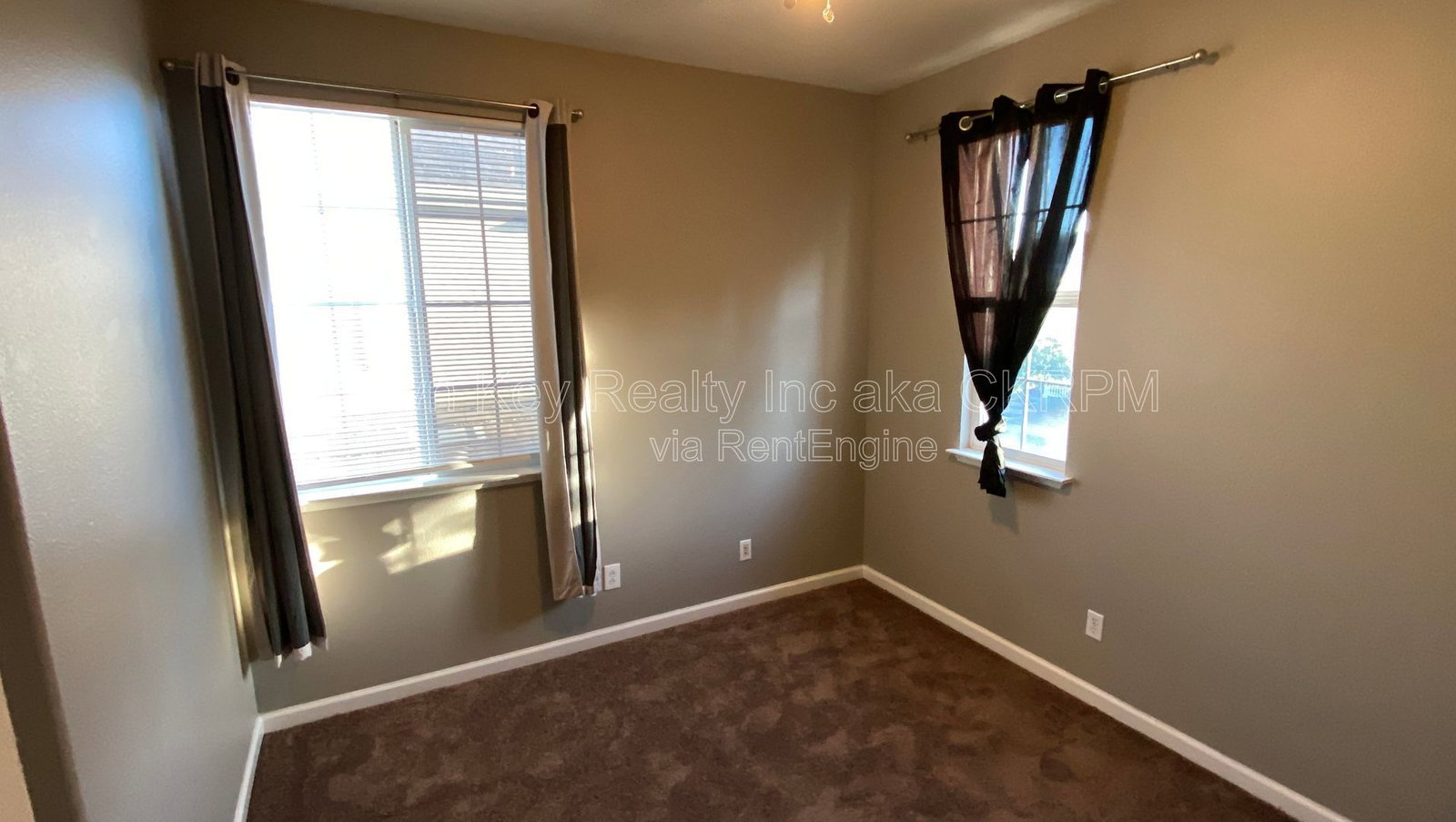 Gallery Image 20