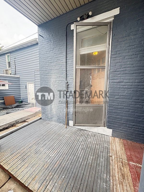 Gallery Image 18