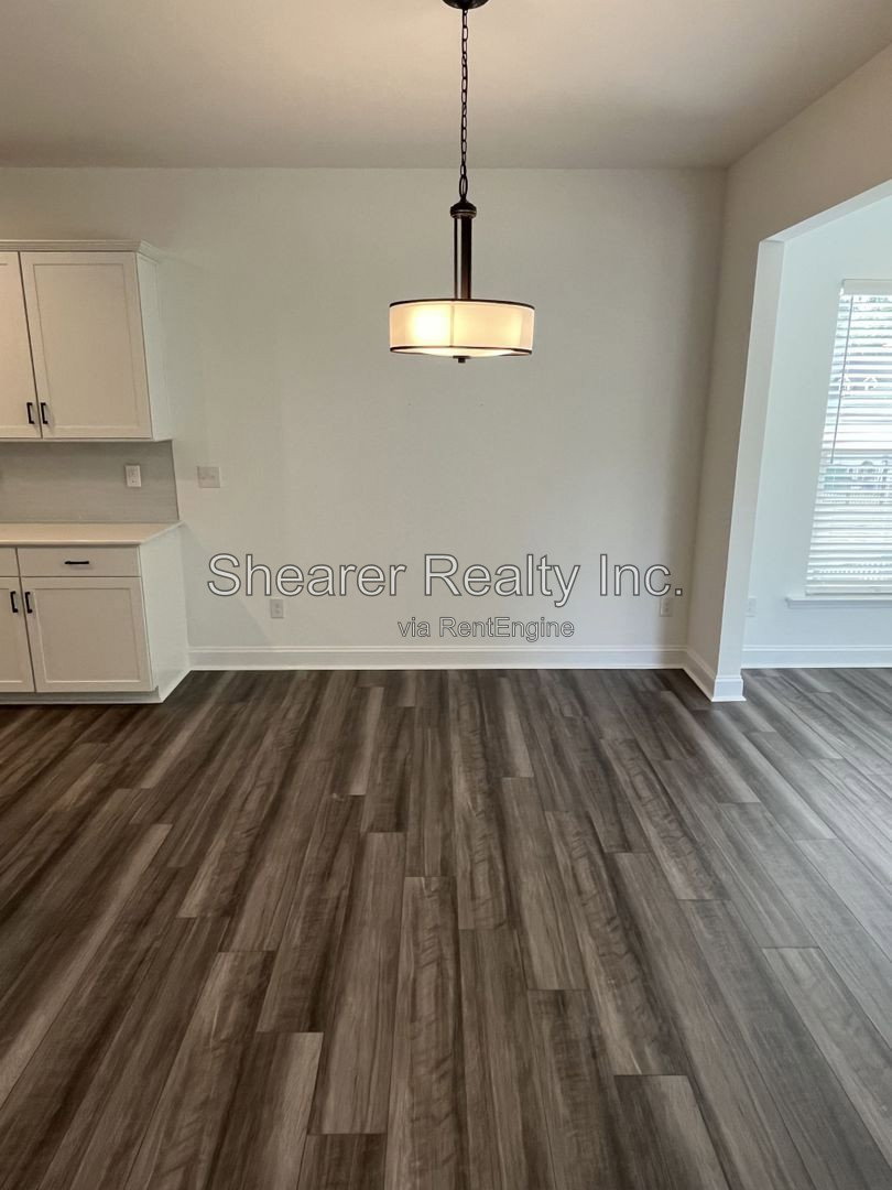 Gallery Image 14