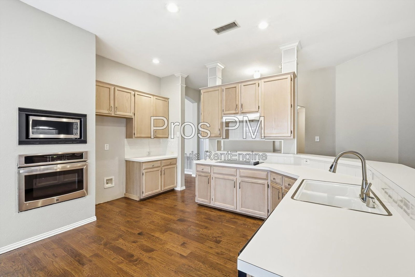 Gallery Image 16