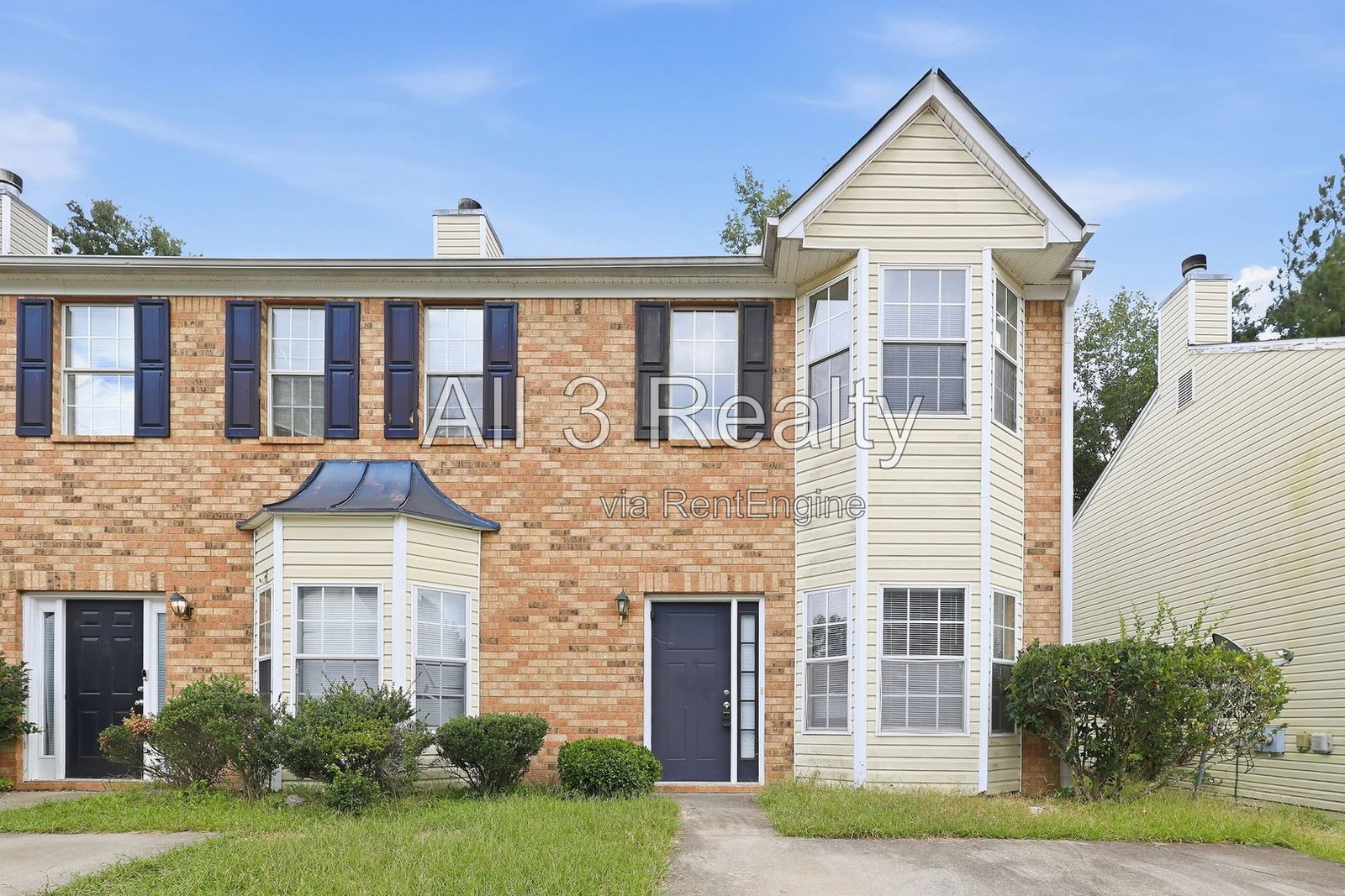 2 Bedroom Townhome – 5670 Hampton Court, College Park, GA 30349