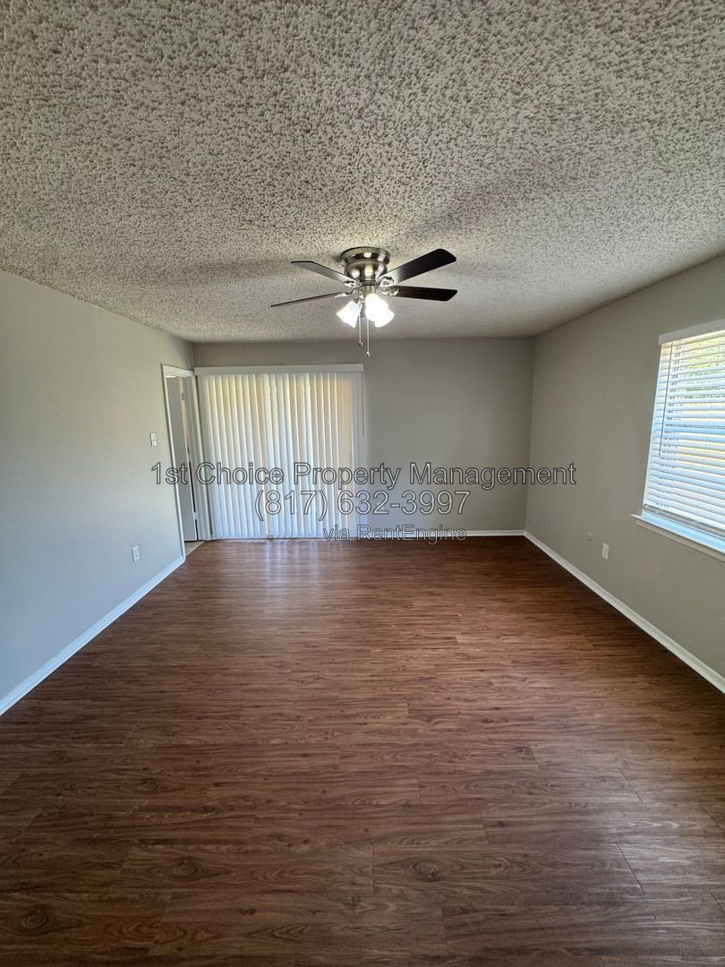 Gallery Image 18