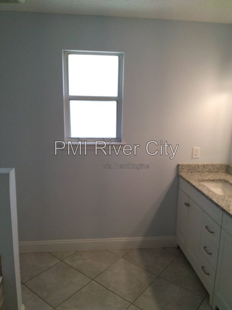 Gallery Image 42