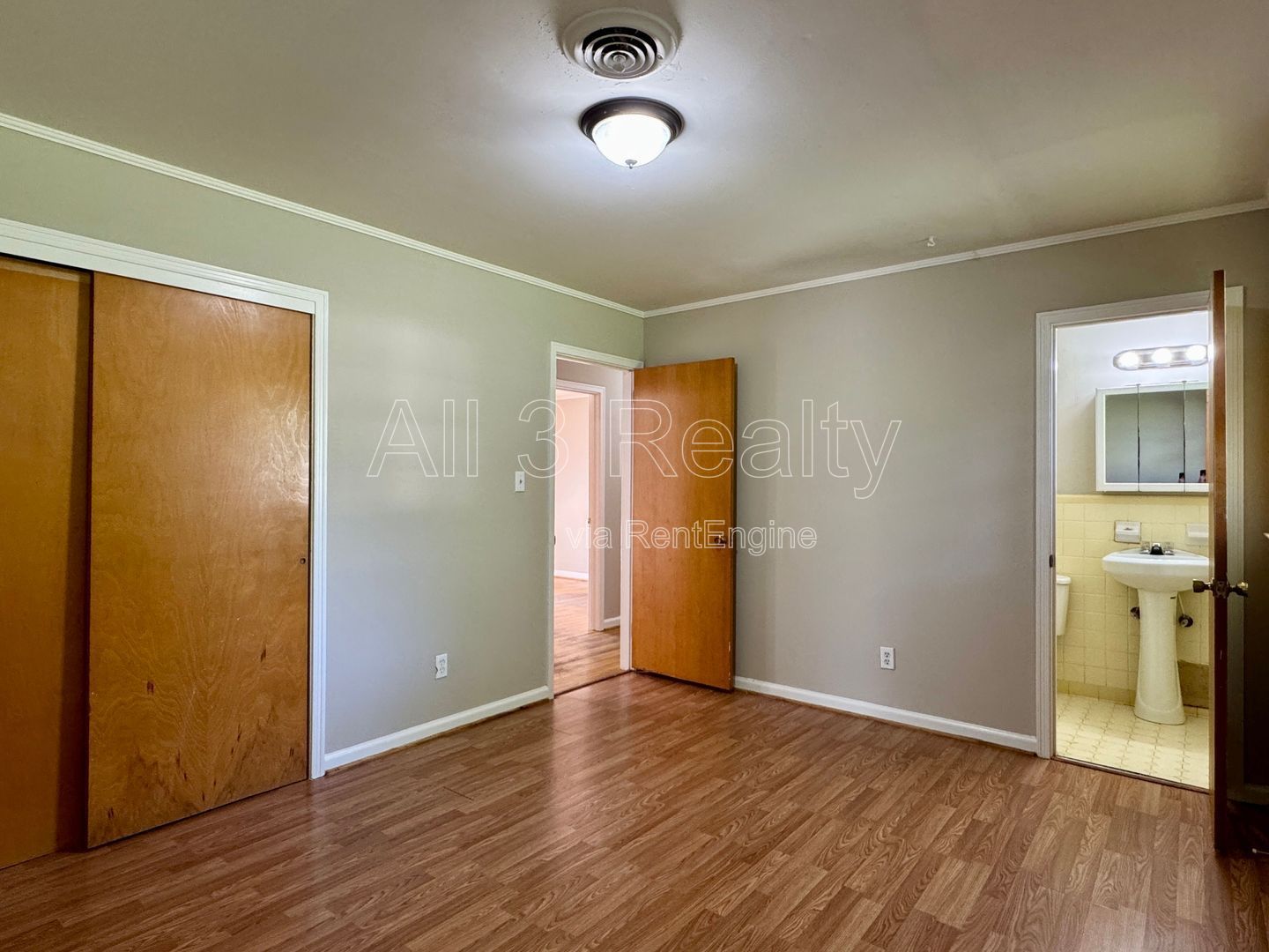 Gallery Image 25