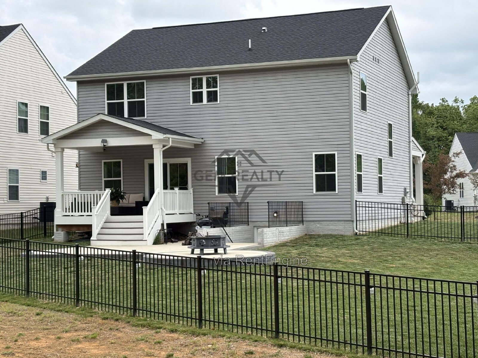 Gallery Image 18