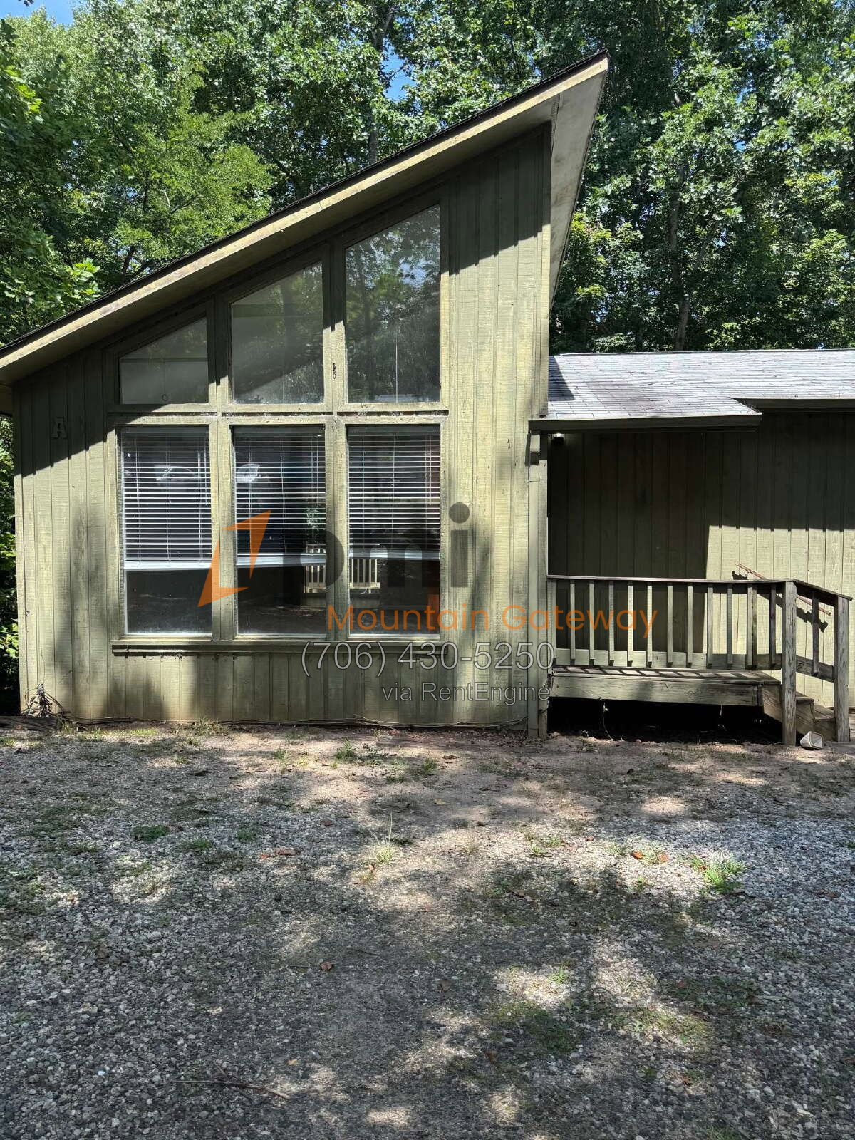 Gallery Image 0