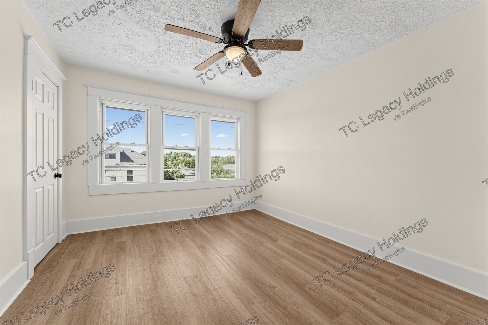 Gallery Image 17