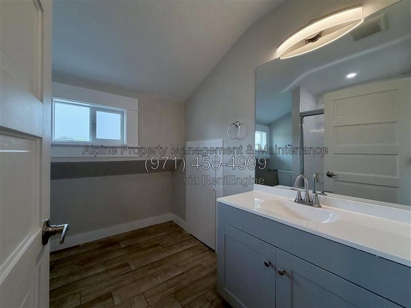 Gallery Image 21
