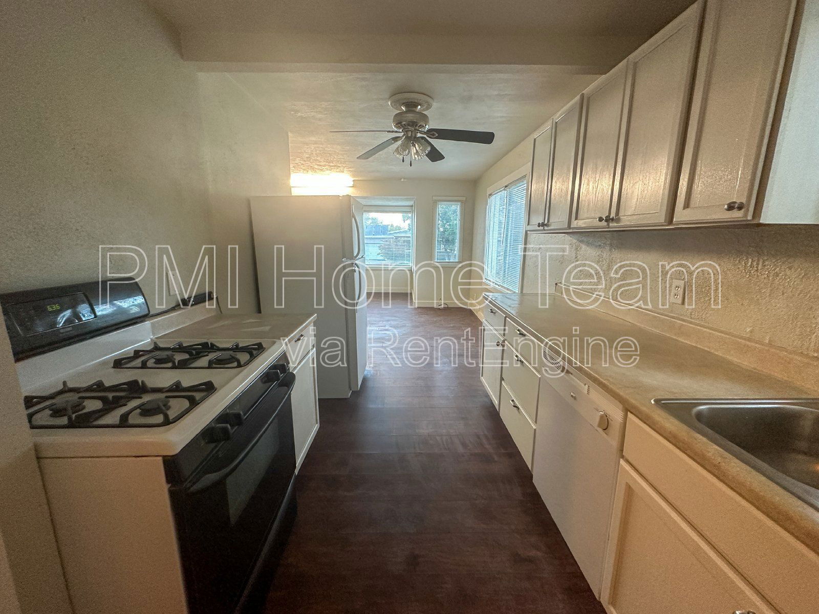 Gallery Image 16