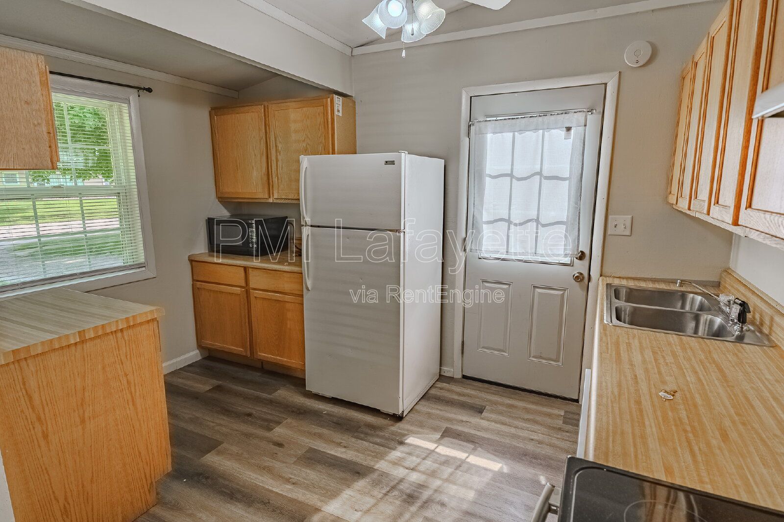 Gallery Image 9