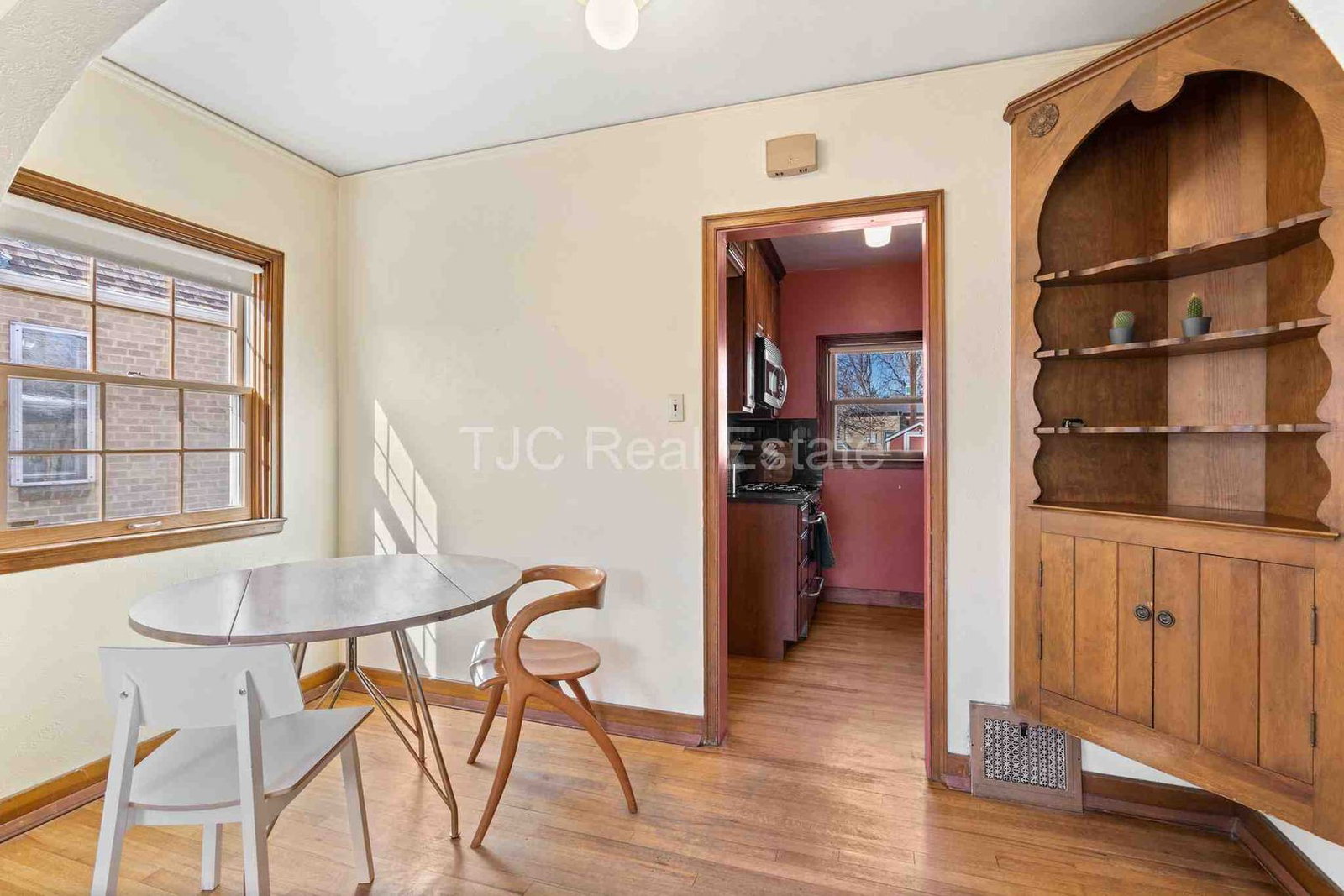 Gallery Image 9