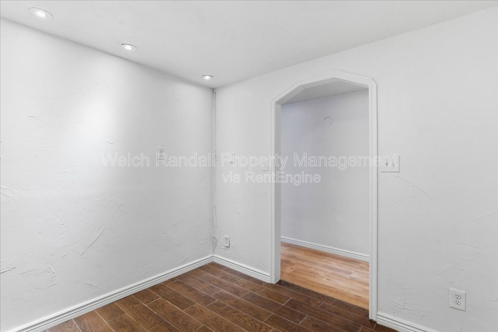 Gallery Image 25
