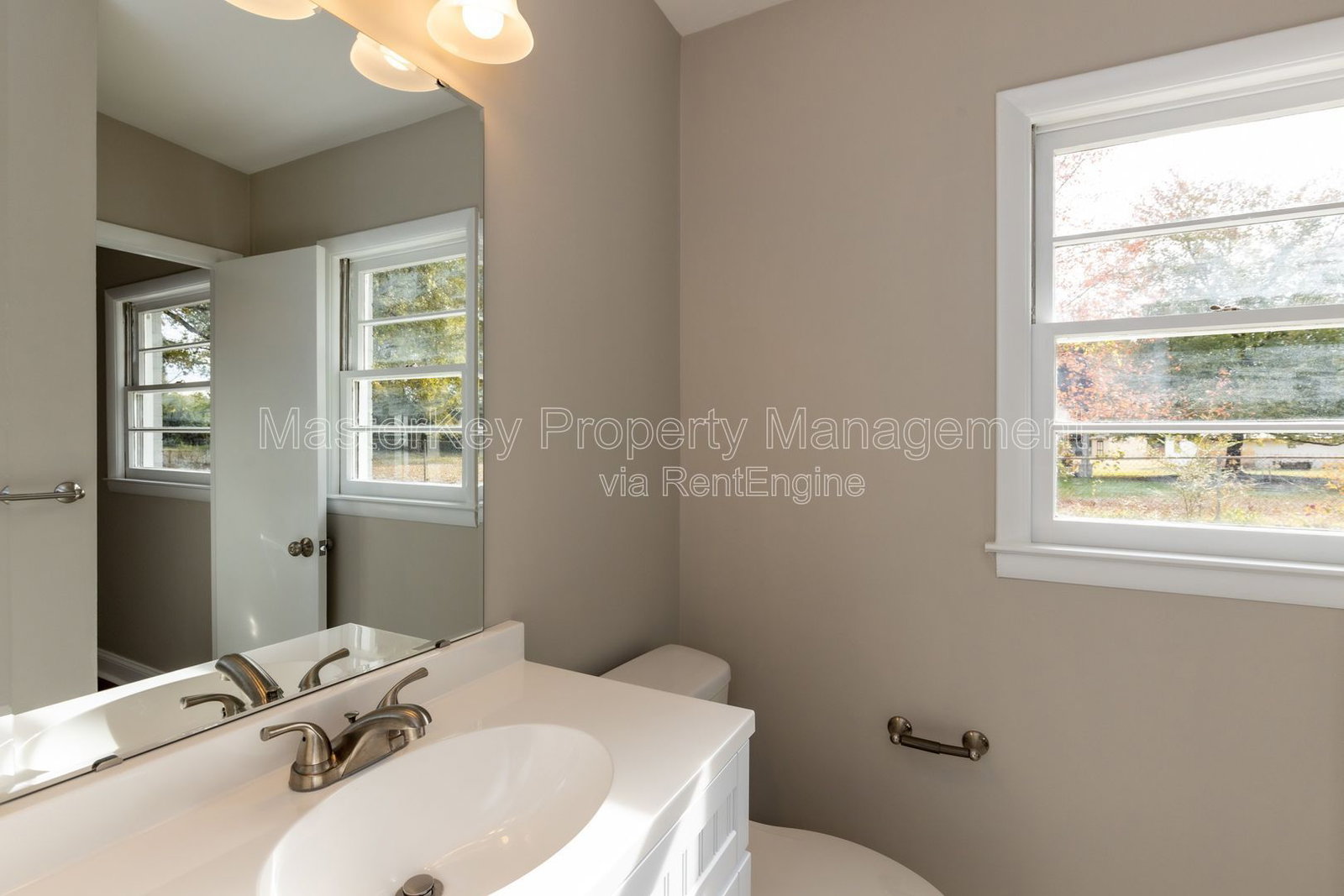 Gallery Image 17