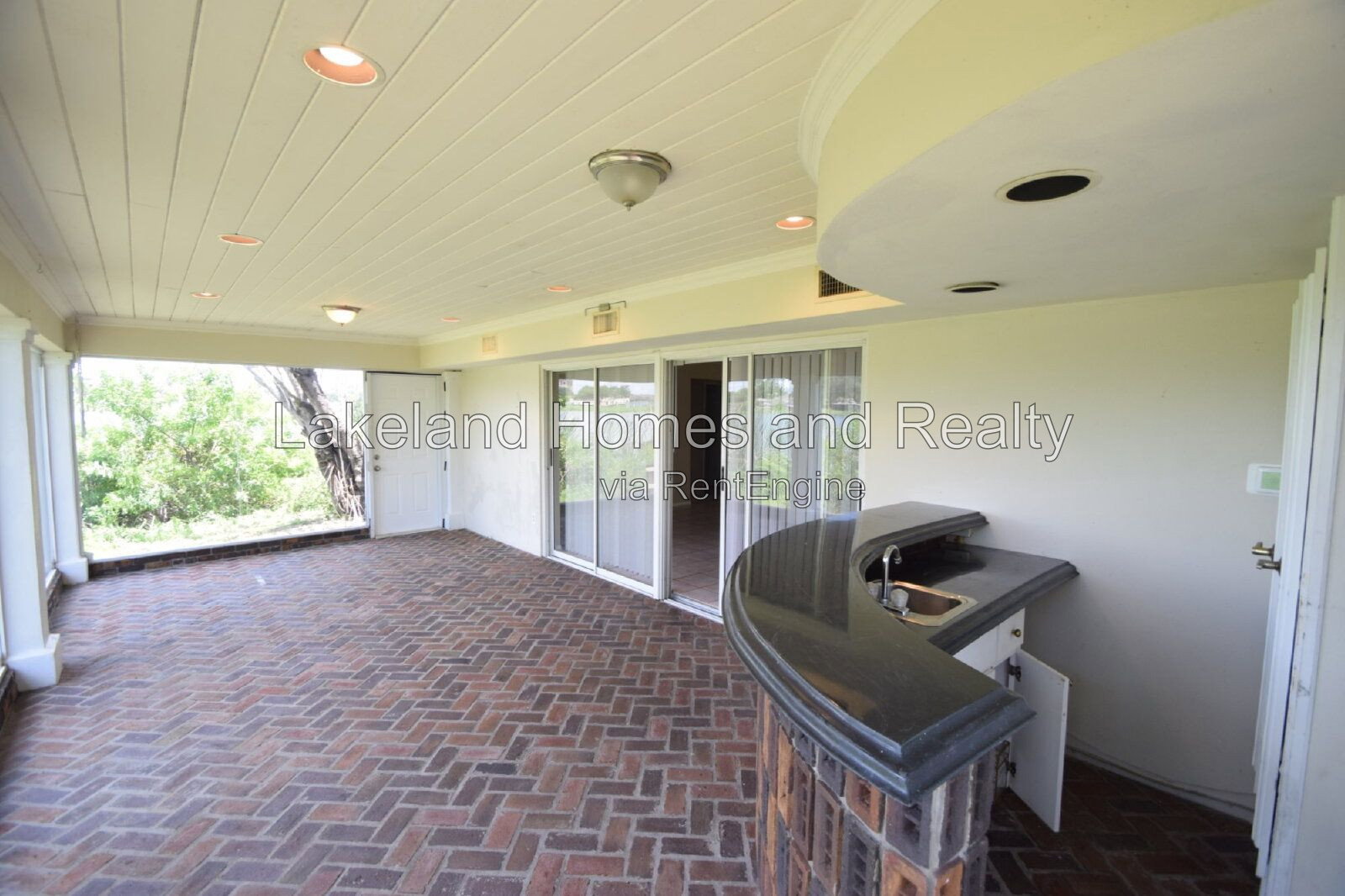 Gallery Image 29