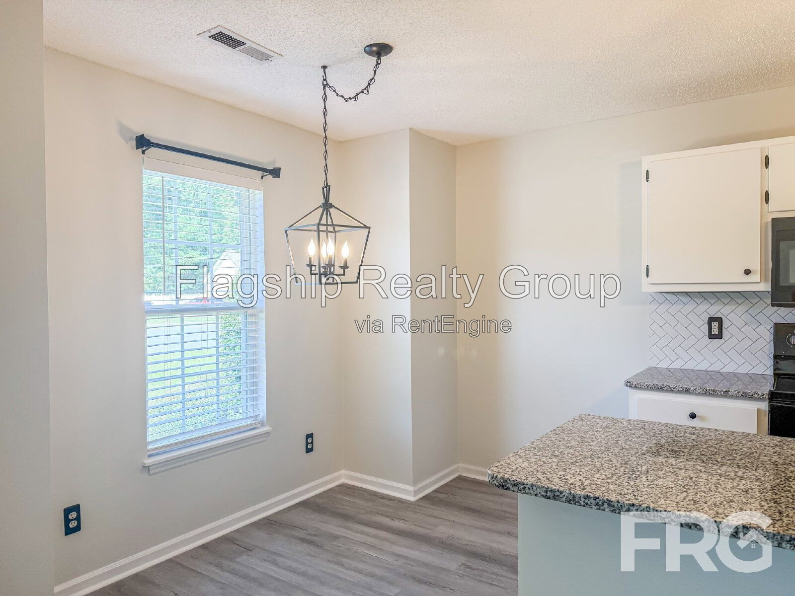 Gallery Image 17