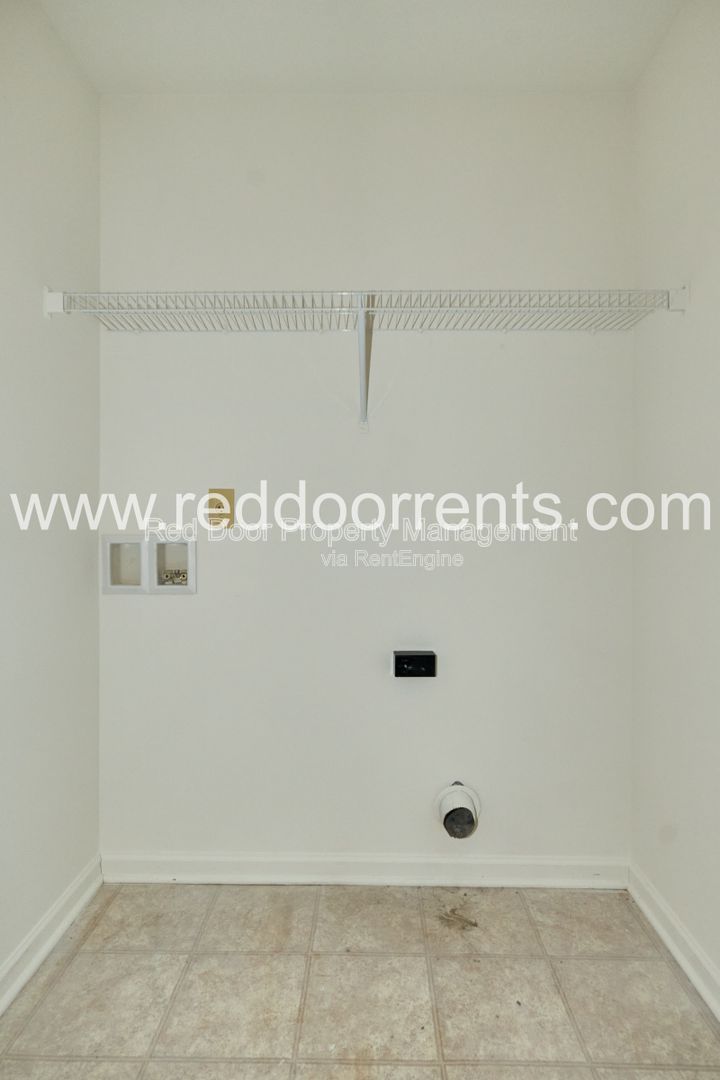 Gallery Image 19