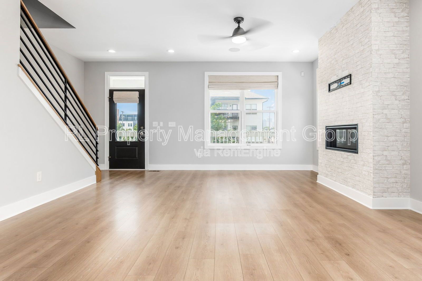 Gallery Image 14