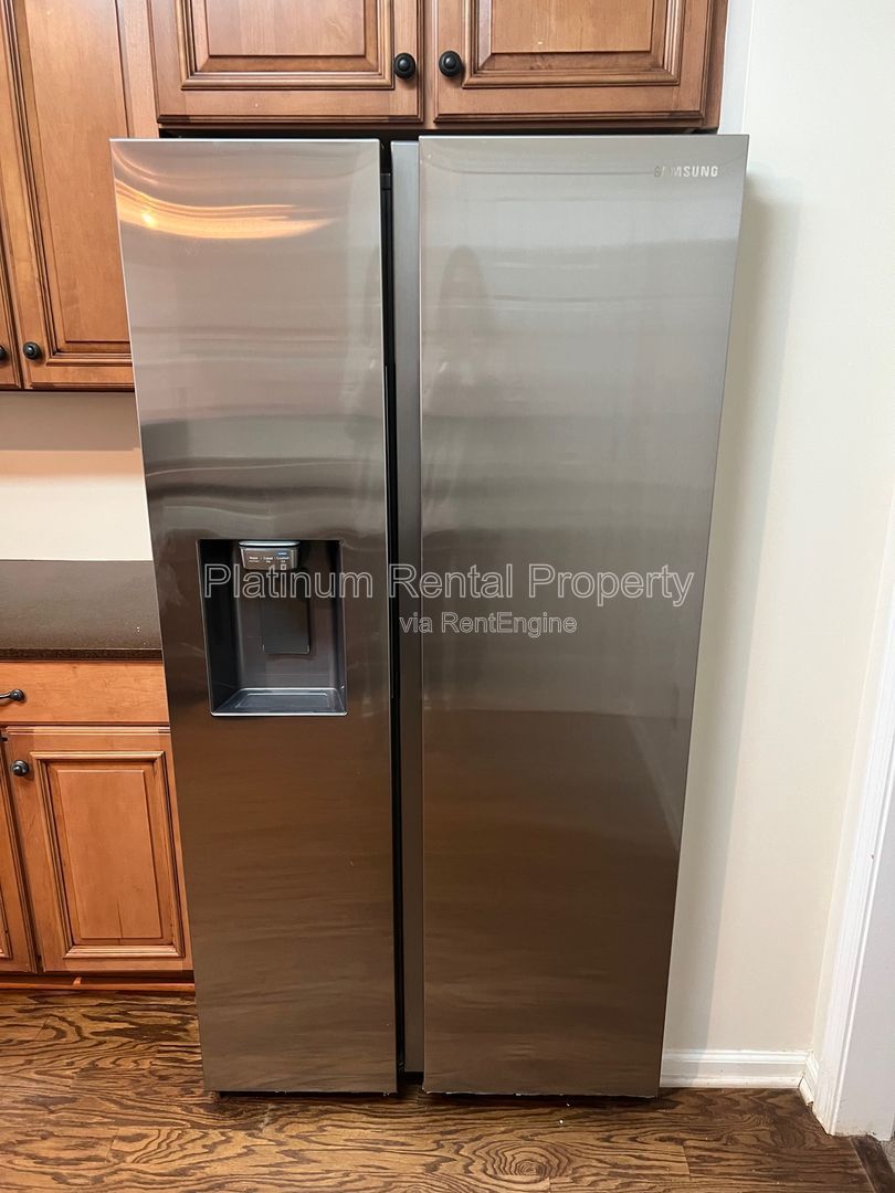 Gallery Image 13