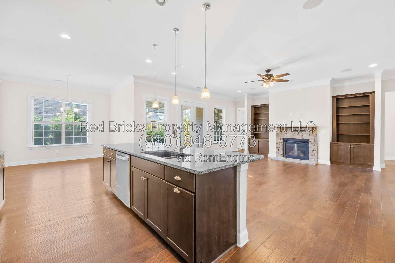 Gallery Image 17