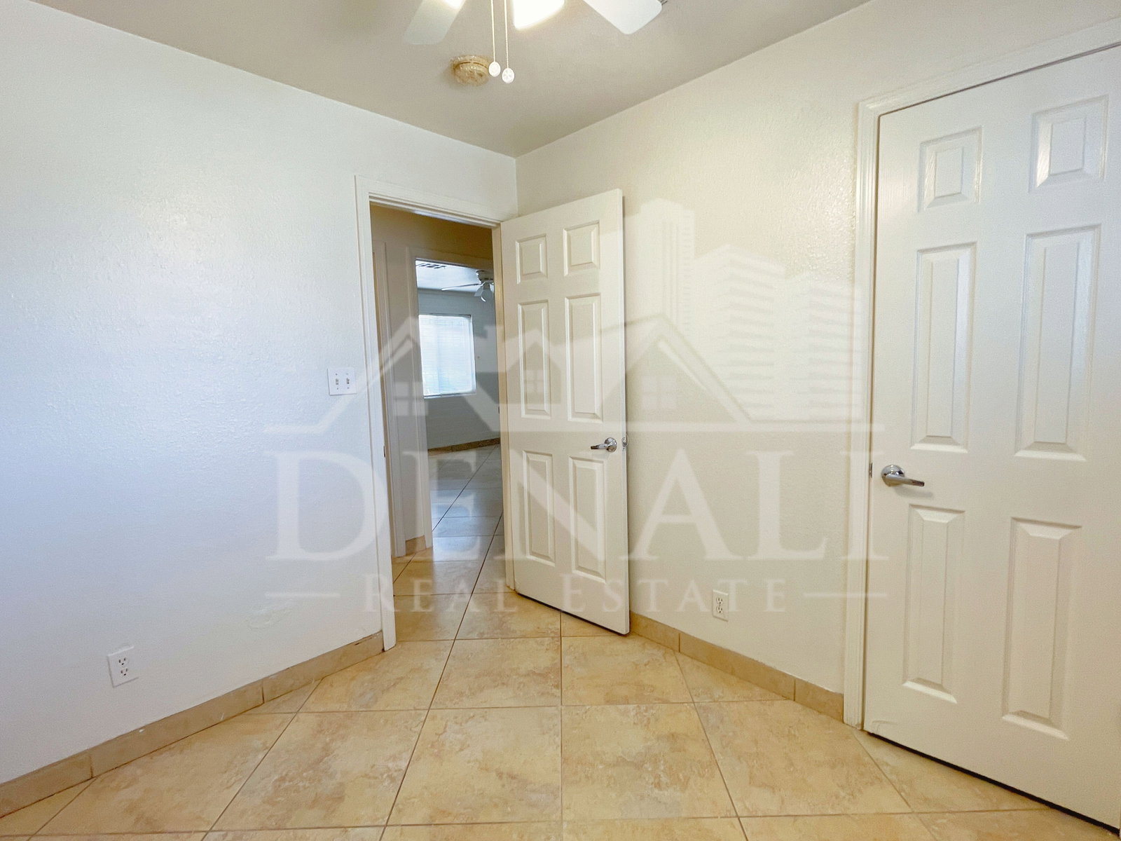 Gallery Image 16