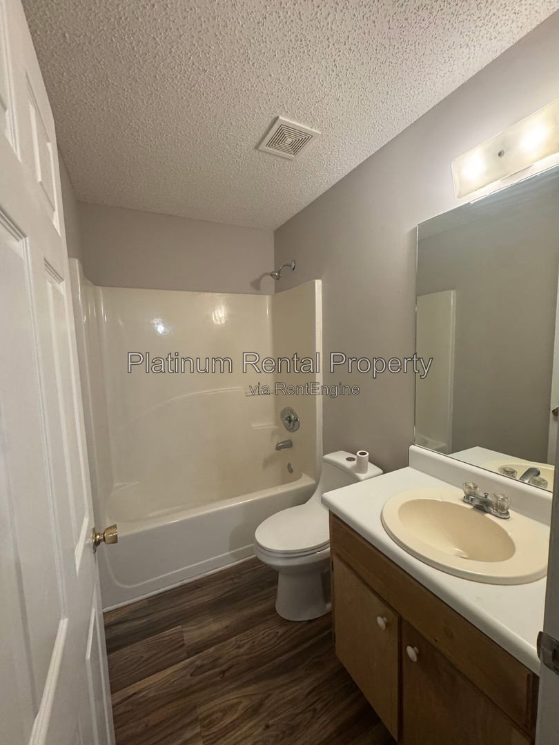 Gallery Image 15