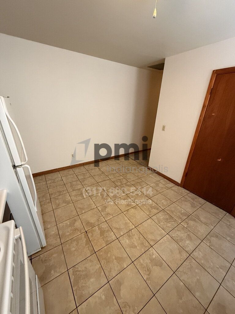Gallery Image 16