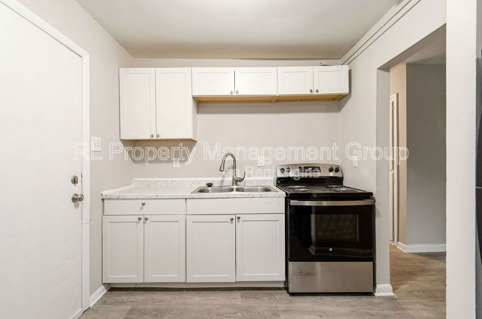 Gallery Image 14