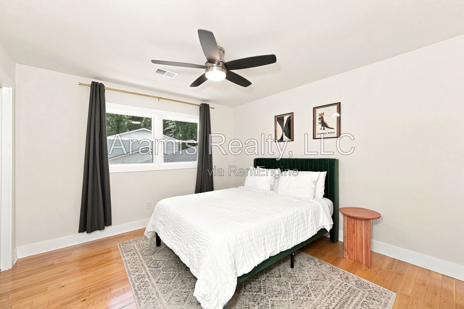 Gallery Image 13