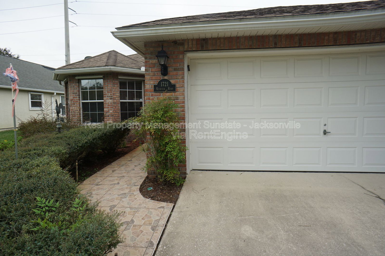 Gallery Image 0