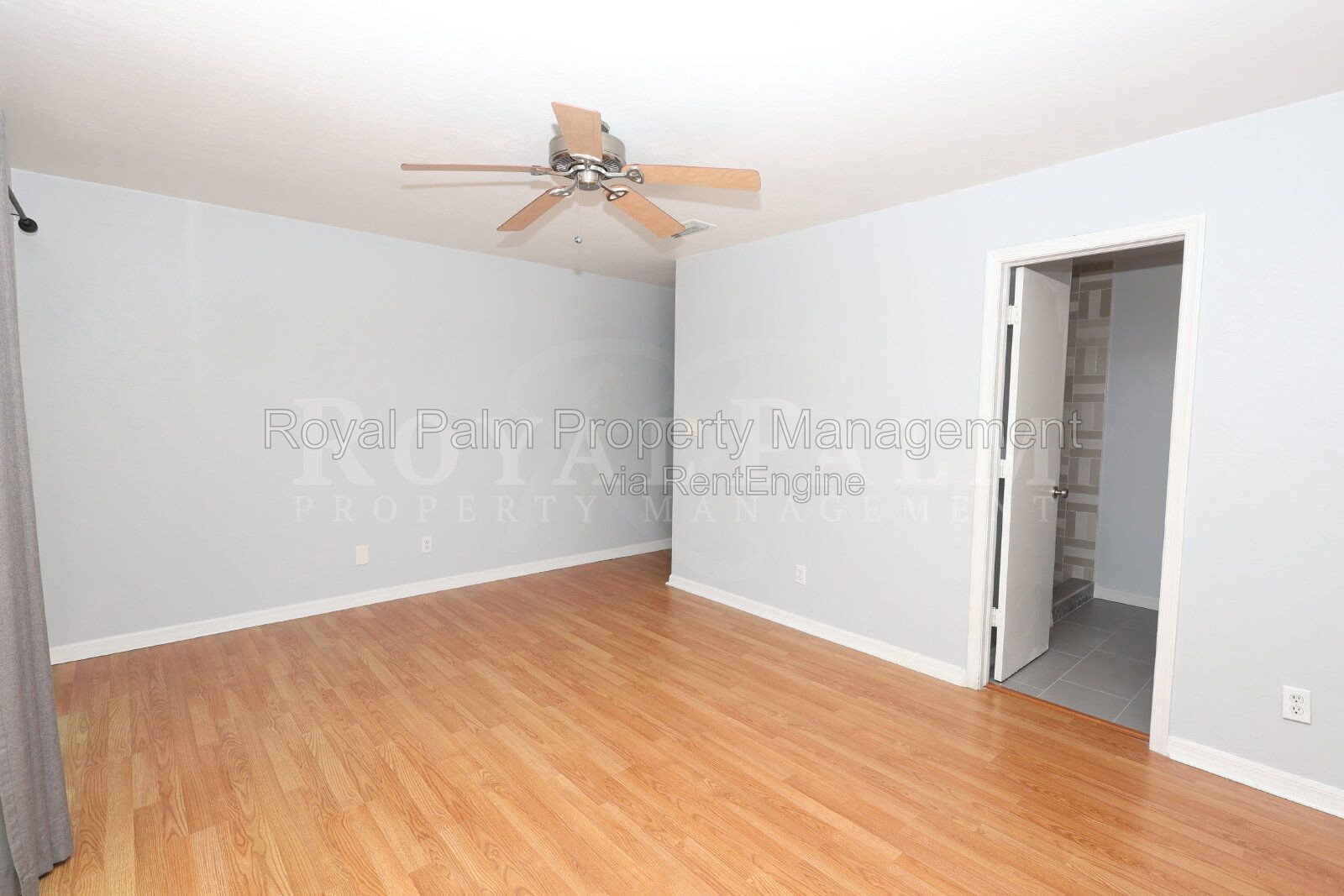 Gallery Image 19