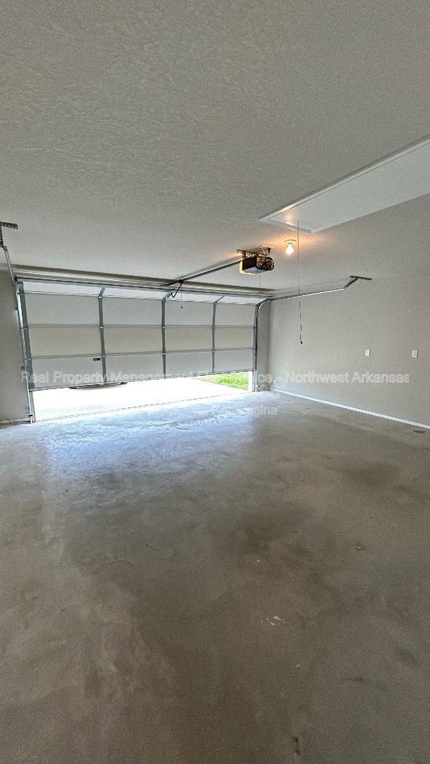 Gallery Image 38