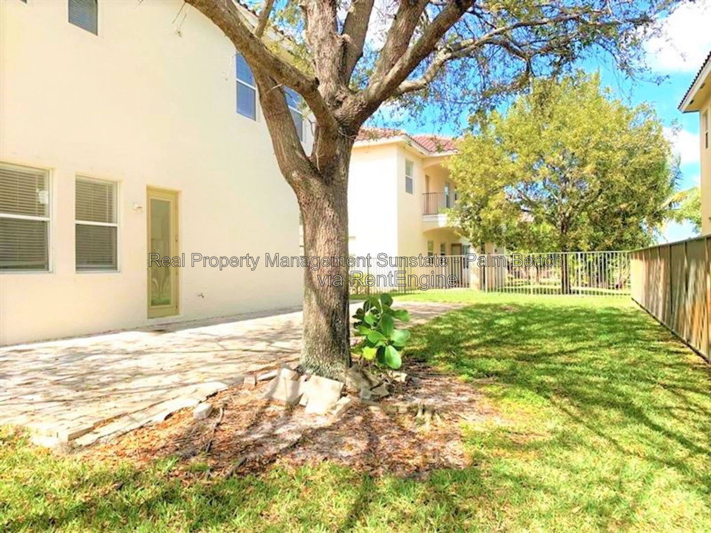 Gallery Image 17