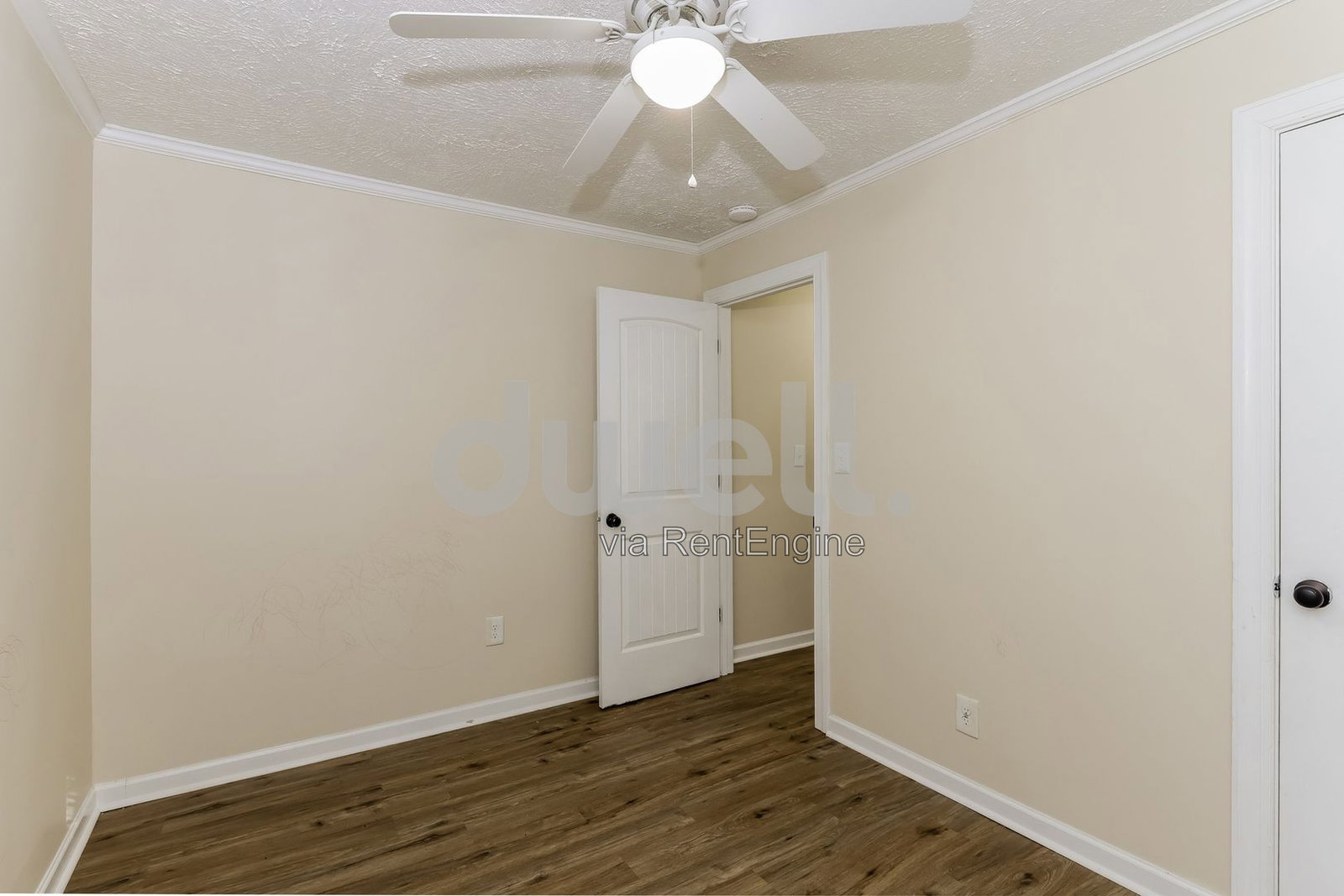 Gallery Image 16