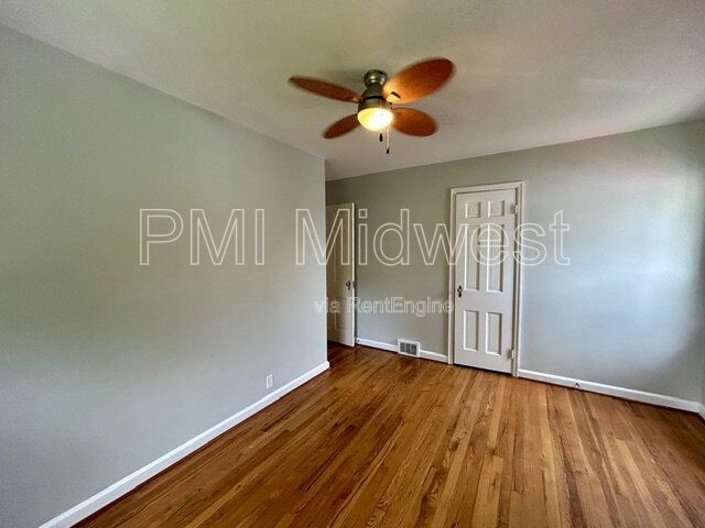 Gallery Image 21