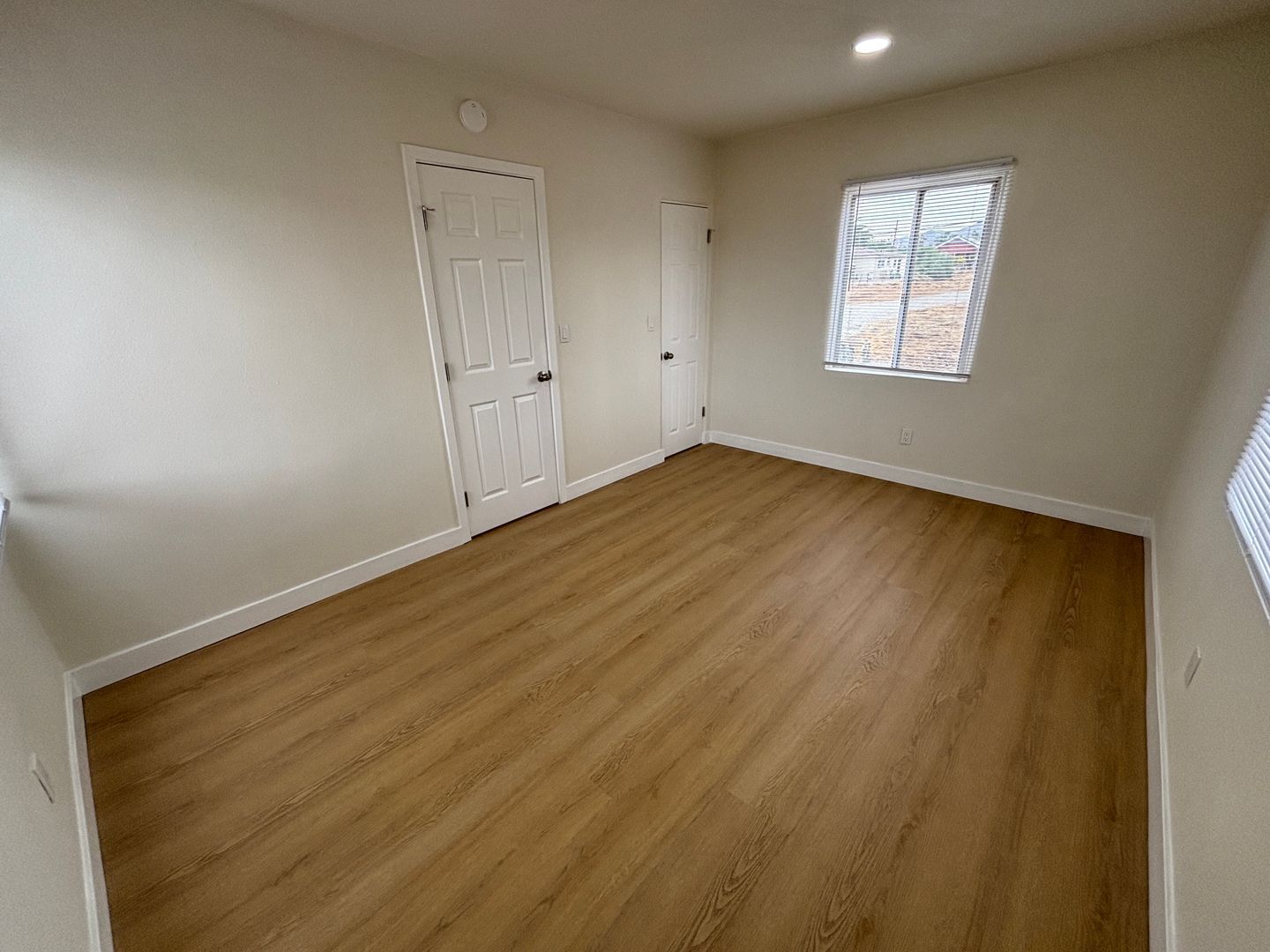 Gallery Image 15