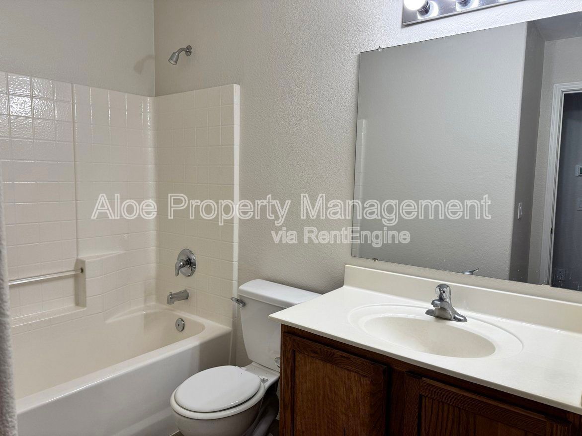 Gallery Image 14