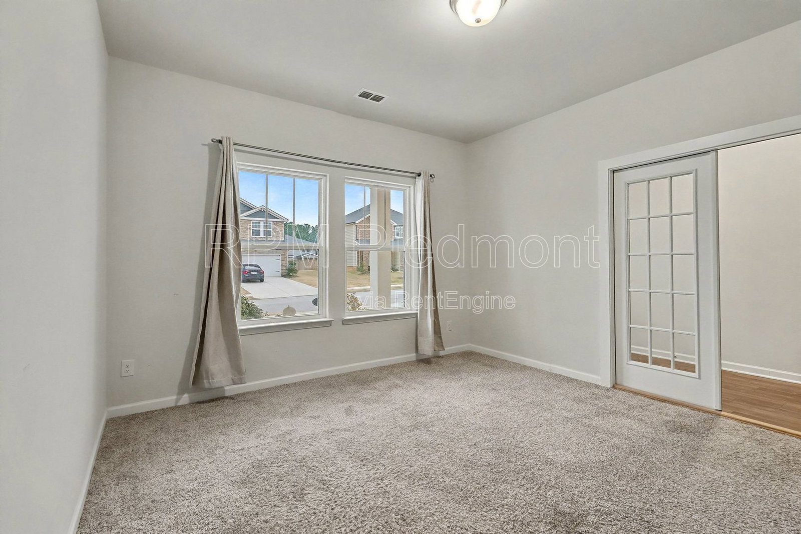 Gallery Image 20